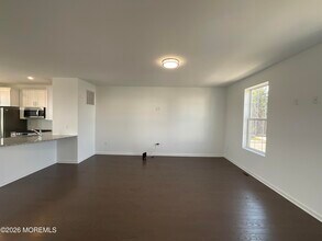 304 Prestige Rd in Brick, NJ - Building Photo - Building Photo