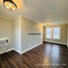 3243 10th St in Port Arthur, TX - Building Photo - Building Photo