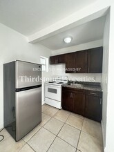 1239 NE 110th St in Miami, FL - Building Photo - Building Photo