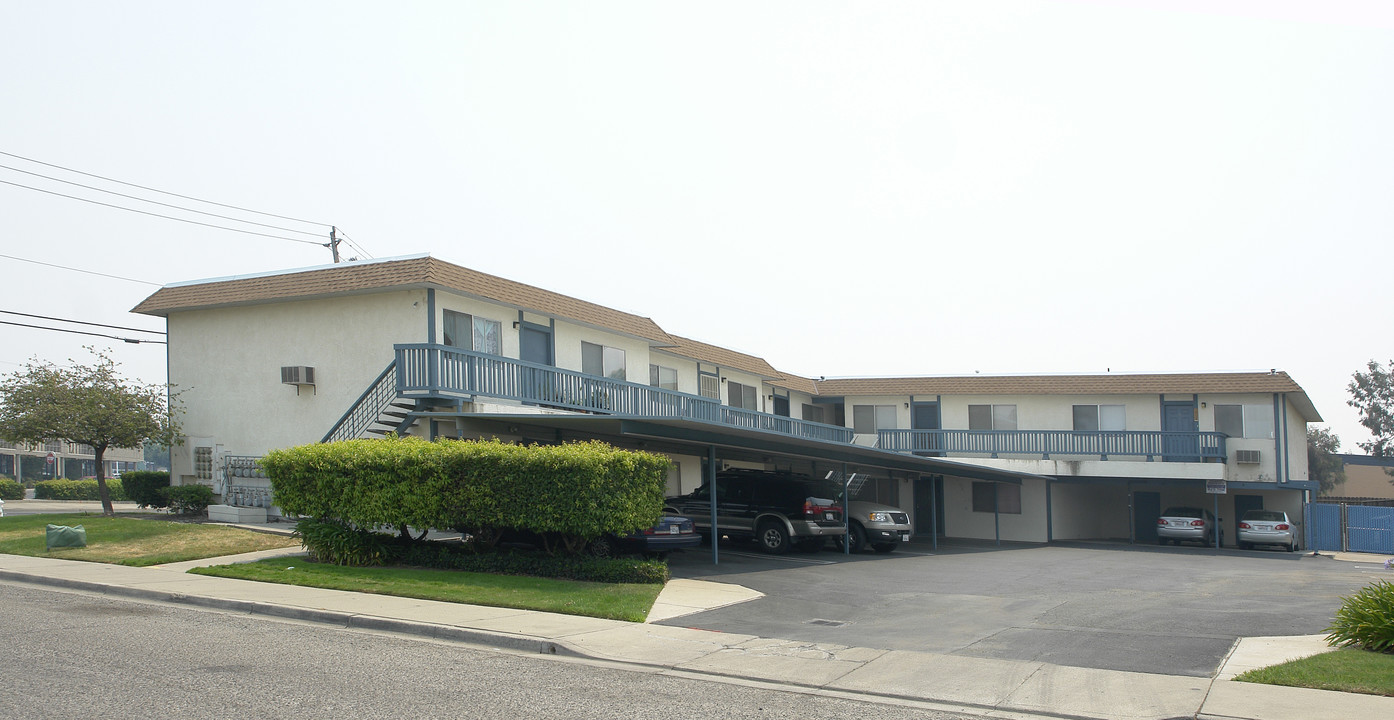 3417 Fairview Dr in Antioch, CA - Foto de edificio