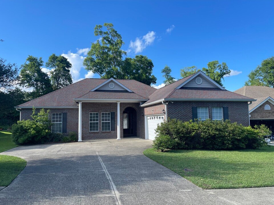 5420 Whistler Dr in Tallahassee, FL - Building Photo