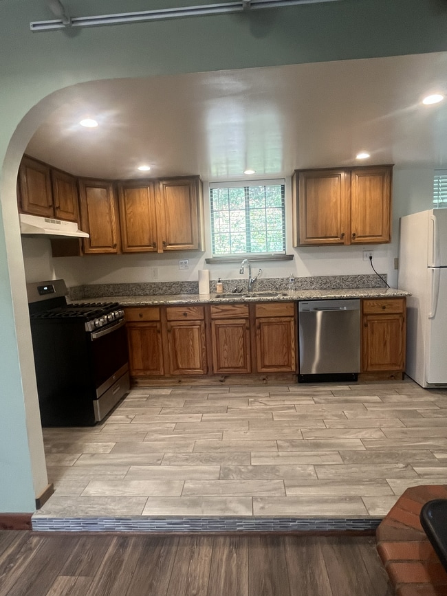 property at 9406 Ventura Way