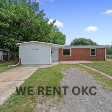 1908 Karen Dr in Del City, OK - Building Photo - Building Photo