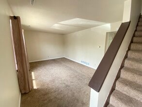 4331 Ludwick Blvd in Columbia, MO - Building Photo - Building Photo