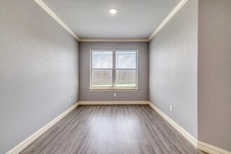 Chanel Place in Fort Smith, AR - Foto de edificio - Interior Photo