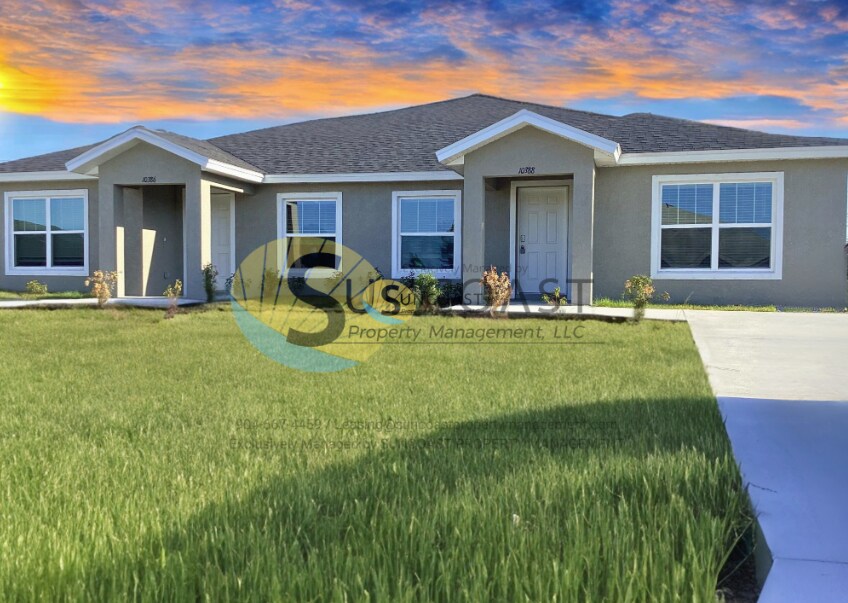 10388 Pendleton Ave in Englewood, FL - Building Photo