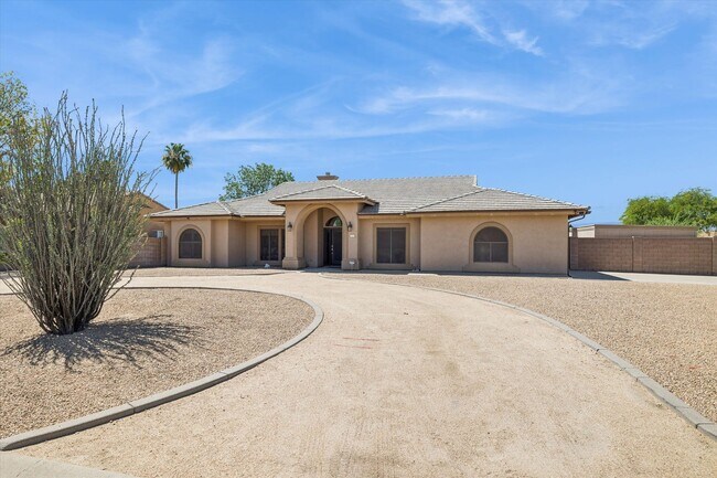 property at 9033 W Patrick Ln