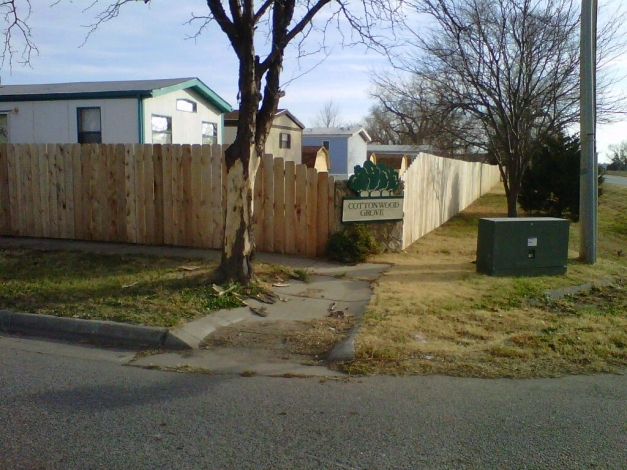 Cottonwood Grove Mobile Home Community in Wichita, KS - Building Photo - Building Photo