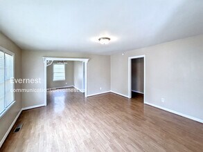 2320 5th St NW in Center Point, AL - Building Photo - Building Photo