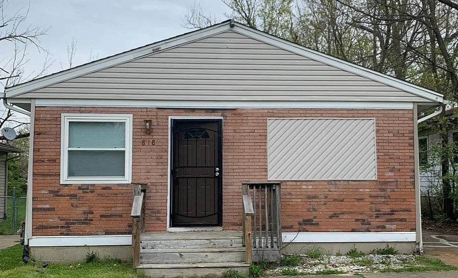 818 Goodlow Ave in Dayton, OH - Building Photo