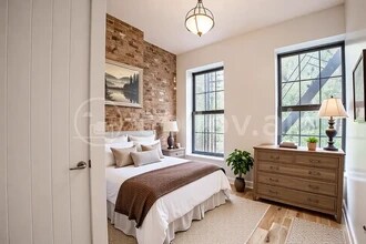 291 Monroe St, Unit 2 in Brooklyn, NY - Building Photo - Building Photo
