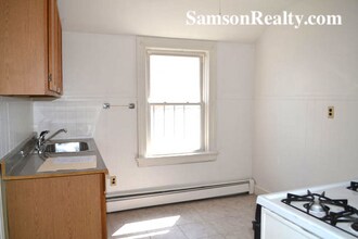115 Waterman St in East Providence, RI - Building Photo - Building Photo