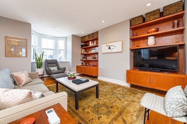 property at 85 E Brookline St