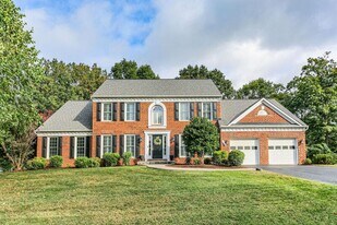 6000 Blackstone Blvd in Fredericksburg, VA - Building Photo