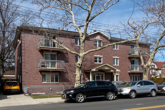 7506 16th Ave in Brooklyn, NY - Building Photo - Building Photo