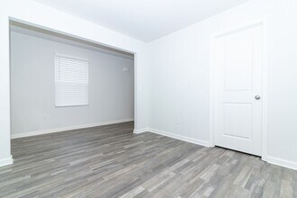 136 Elegance Wy in Elizabethtown, KY - Building Photo - Building Photo