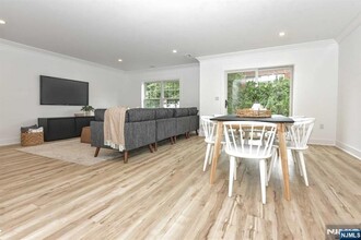 234 Rivervale Rd, Unit 106-A in River Vale, NJ - Building Photo - Building Photo