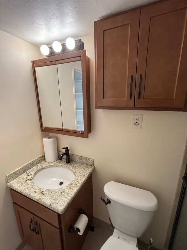 1330 New Hampshire Ave NW, Unit Apolline in Washington, DC - Building Photo - Building Photo