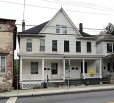 682-684 S Main St in Phillipsburg, NJ - Building Photo