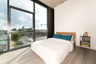 2794 W Belden Ave in Chicago, IL - Building Photo - Building Photo