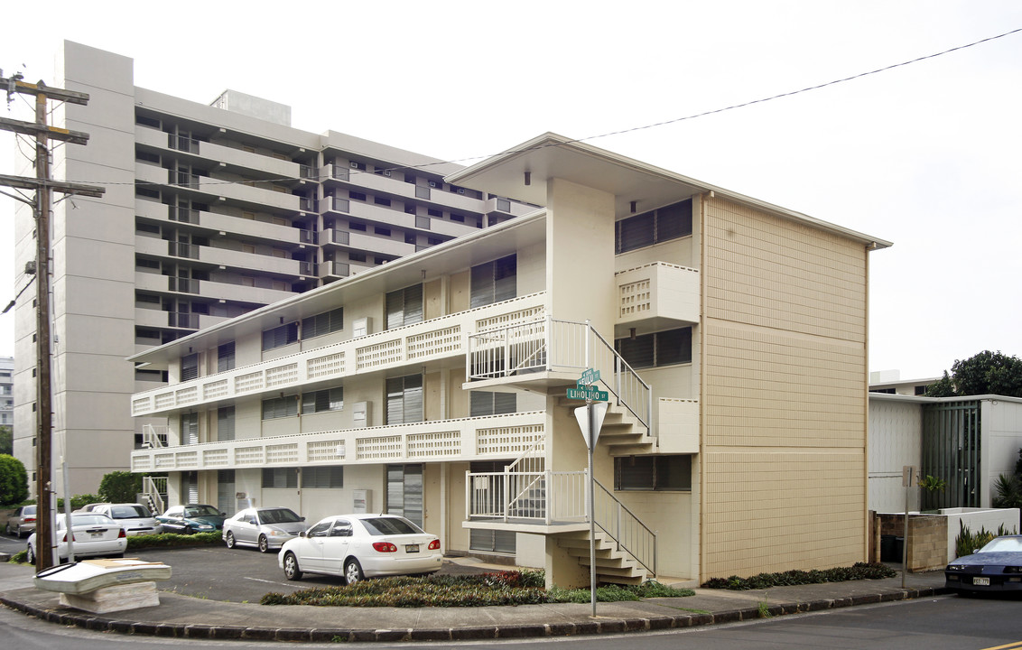 1243 Heulu St in Honolulu, HI - Building Photo