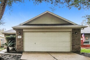 24227 Silver Maple Dr in Huffman, TX - Building Photo