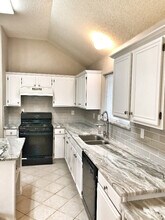 2202 Bowie Ln in Corinth, TX - Building Photo - Building Photo