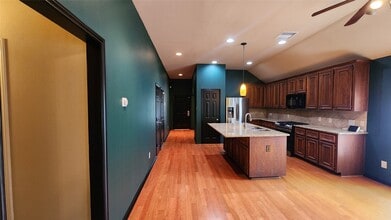 26107 Lillian Springs in Spring, TX - Building Photo - Building Photo