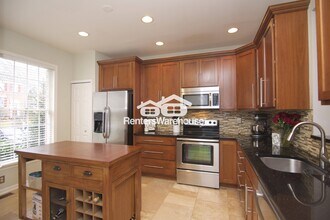 7 Tenby Ct in Timonium, MD - Building Photo - Building Photo