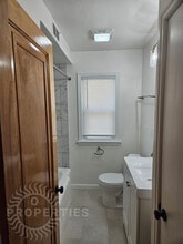 2948 S 46th St, Unit 2948 in Milwaukee, WI - Building Photo - Building Photo