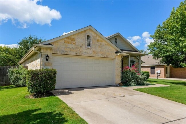 2539 Pearson Way in Round Rock, TX - Building Photo - Building Photo