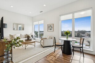 Chasen in Richmond, VA - Building Photo