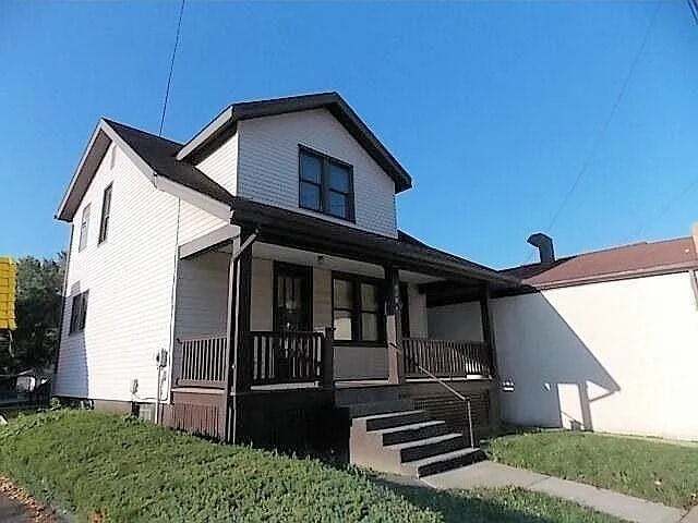 1837 W Galbraith Rd in Cincinnati, OH - Foto de edificio