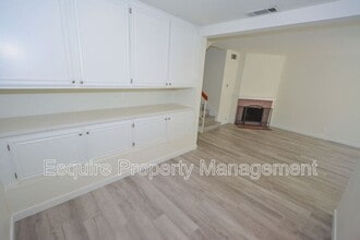 1189 Ramona Dr in Thousand Oaks, CA - Building Photo - Building Photo