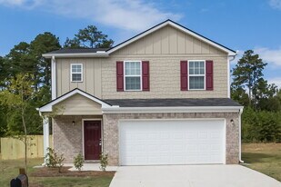 12047 Quail Dr in Hampton, GA - Building Photo