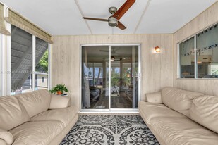 8191 SE Homestead Ave in Hobe Sound, FL - Building Photo