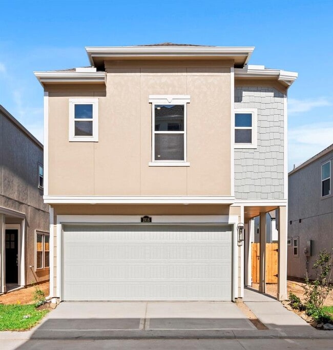 1916 Huntly Chase Dr