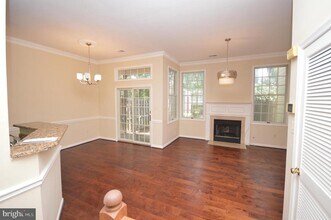 112 W Park Dr in Stafford, VA - Building Photo - Building Photo