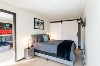 1040 Vail View Dr, Unit Snow Lion 203 in Vail, CO - Foto de edificio - Building Photo