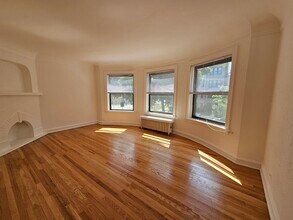 5507 N Campbell Ave in Chicago, IL - Building Photo - Building Photo