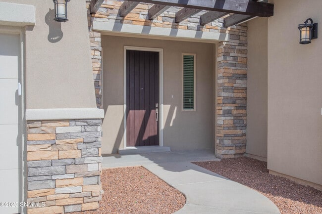 3883 Heartland Lp in Las Cruces, NM - Building Photo - Building Photo