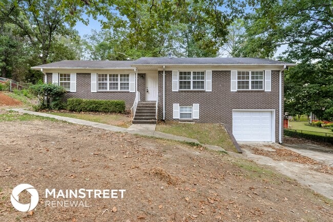 property at 2616 2nd Pl NW