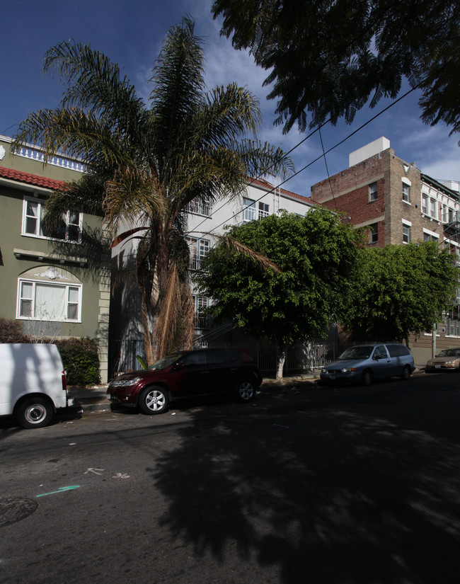 307 Witmer St in Los Angeles, CA - Foto de edificio - Building Photo