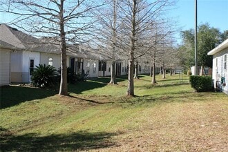 7944 NW 47th Way in Gainesville, FL - Building Photo - Building Photo
