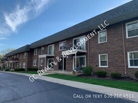 16 Simpson St in Geneva, IL - Building Photo