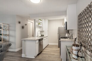 Candela in Los Angeles, CA - Building Photo