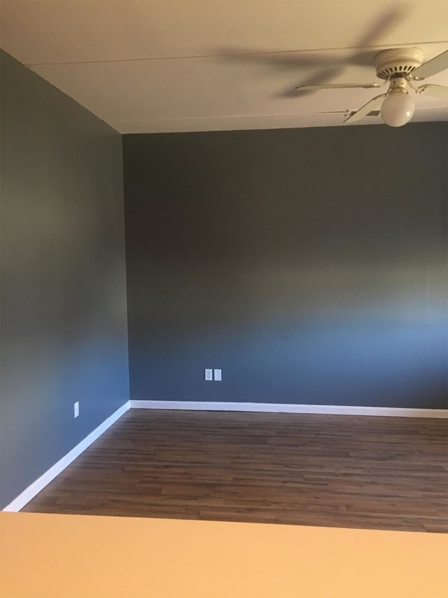 110 Estes Dr-Unit -1 in Hurricane, WV - Building Photo - Building Photo