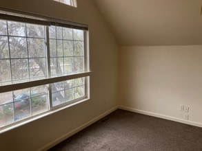 3419 W Colorado Ave, Unit 101D in Colorado Springs, CO - Building Photo - Building Photo