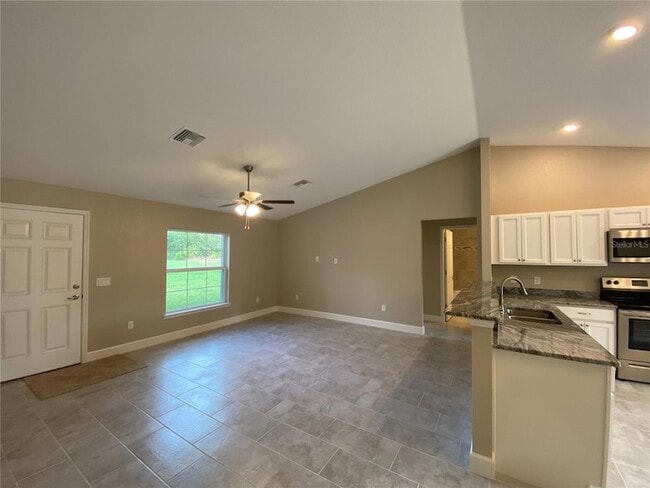 3011 SW 140th Loop, Unit 2 in Ocala, FL - Building Photo - Building Photo