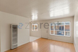 7630 Lockwood St in Oakland, CA - Building Photo - Building Photo